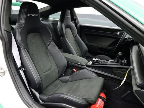 Certified 2025 Porsche 911 GT3 RS image 13