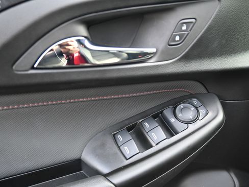 Used 2023 Chevrolet TrailBlazer RS image 16