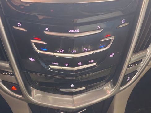 Used 2015 Cadillac SRX Performance w/ Driver Assist Package image 41