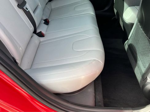 Certified 2023 Hyundai Elantra Limited w/ Cargo Package image 23