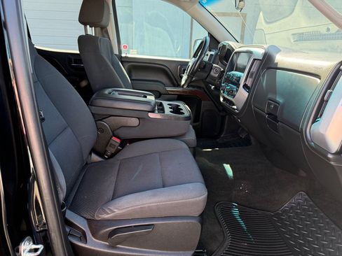 Used 2016 GMC Sierra 1500 SLE w/ Suspension Package, Off-Road AWD/4WD image 19