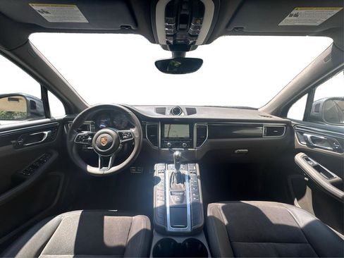 Used 2016 Porsche Macan S image 19