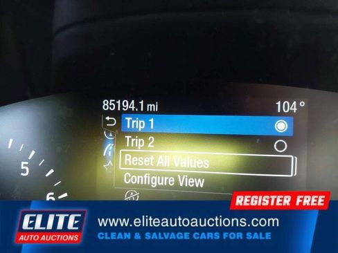 Used 2020 Ford Escape SEL image 13