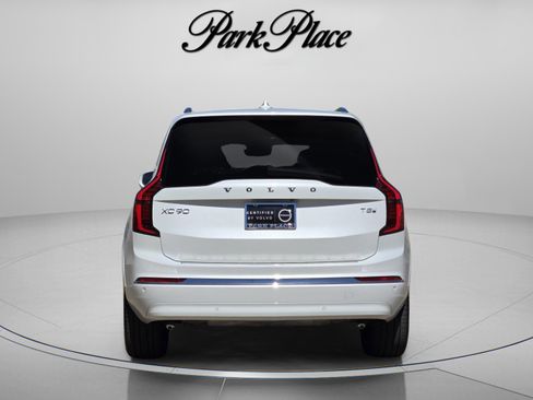 Certified 2025 Volvo XC90 T8 Plus w/ Protection Package Premier image 4