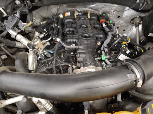 Used 2018 Ford F150 XLT w/ Equipment Group 302A Luxury image 30