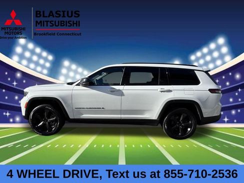 Used 2024 Jeep Grand Cherokee L Altitude image 4