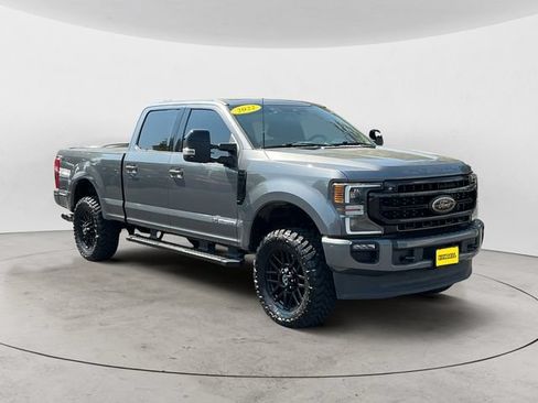 Used 2022 Ford F250 Lariat w/ Black Appearance Package AWD/4WD image 3