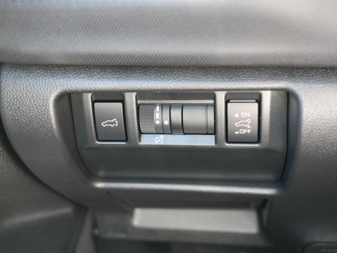 Certified 2025 Subaru Forester Premium AWD/4WD image 26