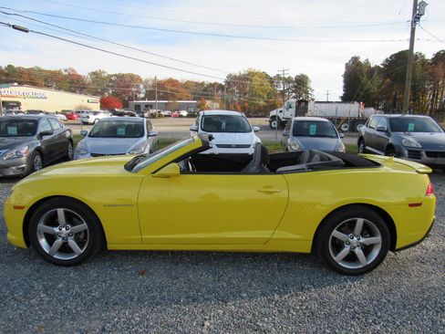 Used 2015 Chevrolet Camaro LT image 8