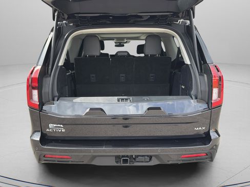 Used 2025 Ford Expedition Max Active image 25