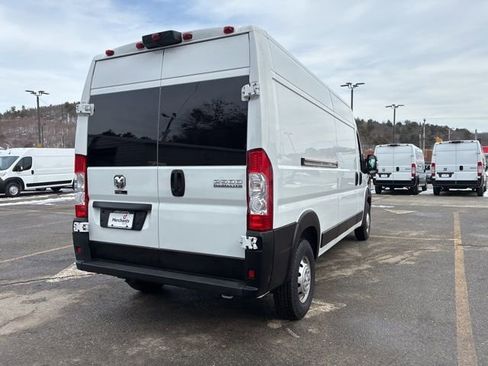 Used 2023 RAM ProMaster 2500 image 11