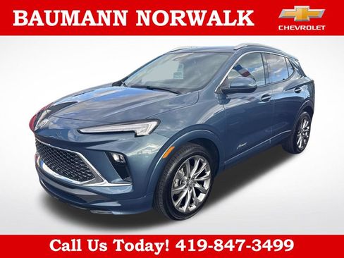 Used 2024 Buick Encore GX Avenir w/ Avenir Convenience Package FWD image 1