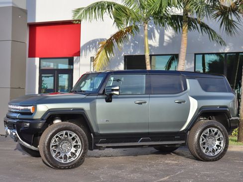 Used 2024 GMC Hummer EV 3X AWD/4WD image 5