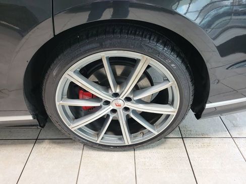 Used 2022 Audi S8 image 54