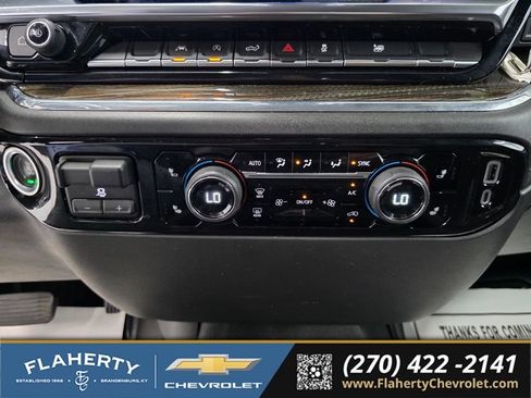 Used 2022 Chevrolet Silverado 1500 RST w/ Max Trailering Package AWD/4WD image 28