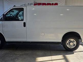 Used 2021 Chevrolet Express 2500 w/ Driver Convenience Package video 2