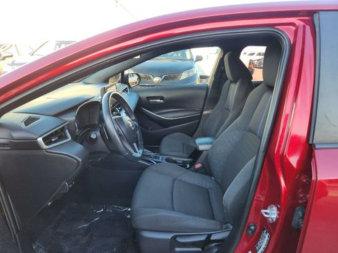 Used 2022 Toyota Corolla SE w/ Carpet Mat Package (TMS) FWD image 10
