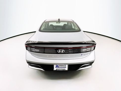 Certified 2026 Hyundai Sonata SEL AWD/4WD image 6