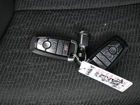 Used 2021 Ford F150 XLT w/ Equipment Group 302A High AWD/4WD image 9