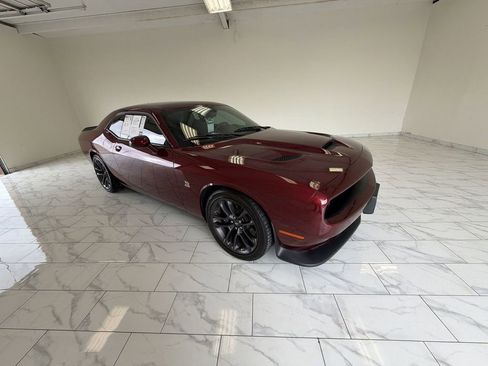 Used 2021 Dodge Challenger R/T Scat Pack w/ Plus Package image 2