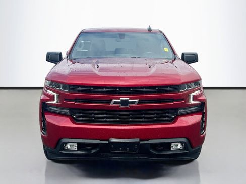 Used 2021 Chevrolet Silverado 1500 RST image 2
