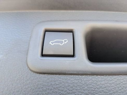 Used 2026 Toyota Highlander Platinum AWD/4WD image 33