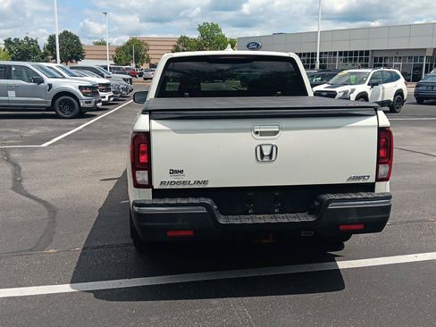Used 2017 Honda Ridgeline RTS image 6
