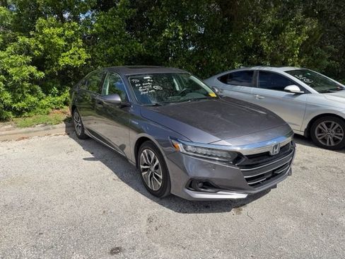 Used 2022 Honda Accord EX-L image 2