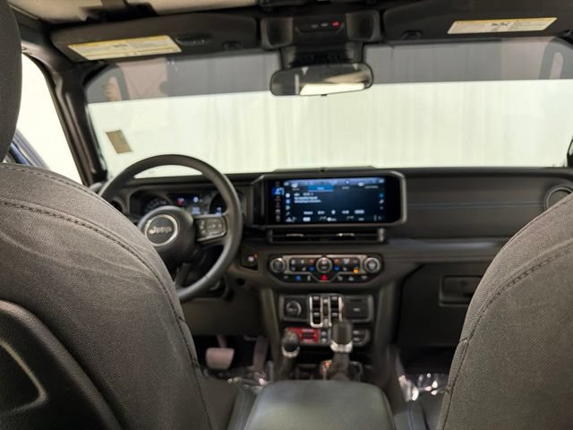 Used 2025 Jeep Wrangler Unlimited Rubicon 4xe w/ Safety Group AWD/4WD image 26