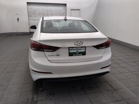 Used 2018 Hyundai Elantra SEL FWD image 6