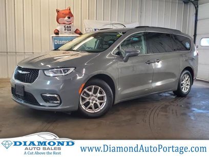 Used 2022 Chrysler Pacifica Touring-L