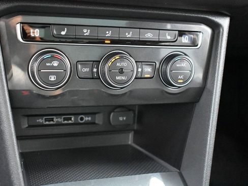 Used 2019 Volkswagen Tiguan SE AWD/4WD image 20