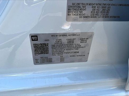 New 2025 GMC Sierra 2500 AT4X image 13