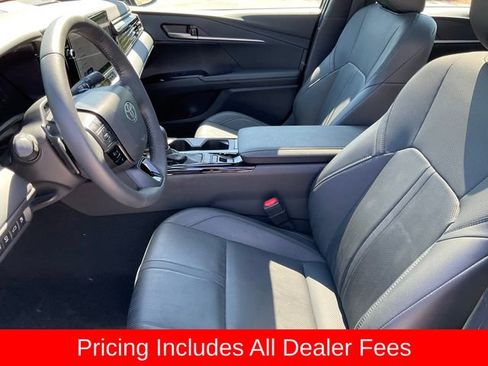 Used 2025 Toyota Camry XSE w/ Premium Plus Package FWD image 5