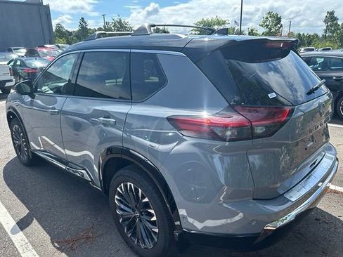 Certified 2026 Nissan Rogue Platinum w/ Platinum Premium Package AWD/4WD image 10