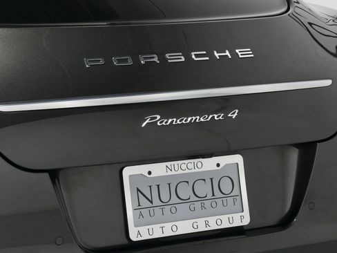 Used 2011 Porsche Panamera image 30