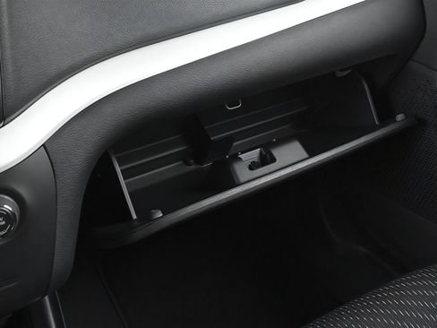 Used 2014 Dodge Journey SXT w/ Flexible Seating Group AWD/4WD image 9