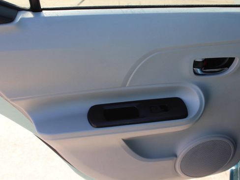 Used 2013 Toyota Prius C Two FWD image 15