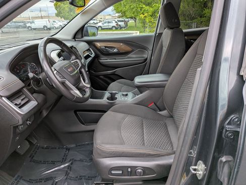 Used 2018 GMC Terrain SLE w/ Driver Convenience Package image 24