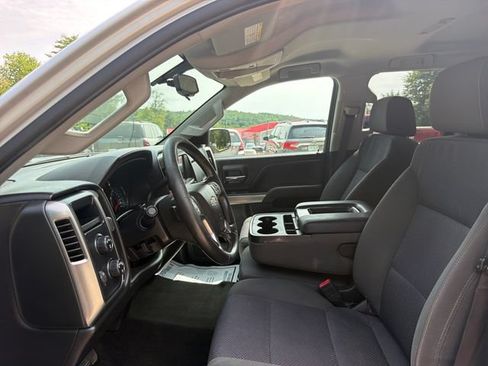 Used 2018 Chevrolet Silverado 2500 LT AWD/4WD image 11