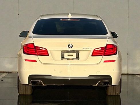 Used 2011 BMW 550i 550i image 5