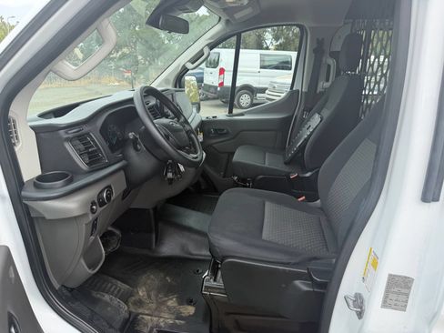 Used 2025 Ford Transit 250 Low Roof w/ Exterior Upgrade Package RWD image 10