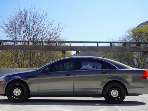 Used 2013 Chevrolet Caprice image 6
