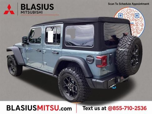 Used 2024 Jeep Wrangler Unlimited AWD/4WD image 20