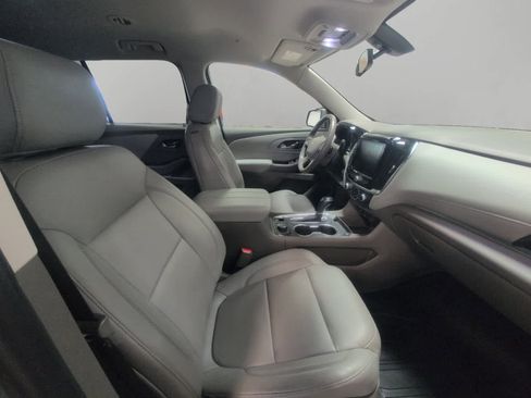 Used 2019 Chevrolet Traverse LT image 15