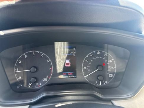 Used 2023 Toyota Corolla Cross LE FWD image 16