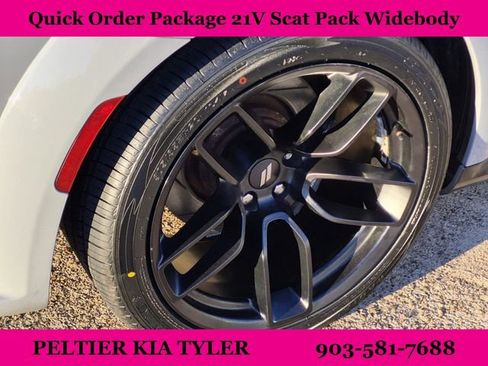 Used 2020 Dodge Charger Scat Pack image 9