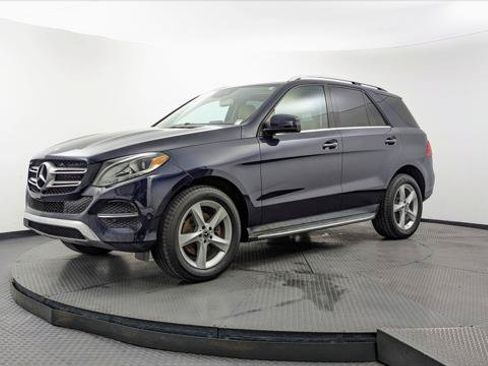 Used 2018 Mercedes-Benz GLE 350 w/ Premium 1 Package image 2