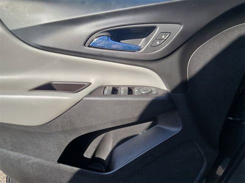 Certified 2020 Chevrolet Equinox LS w/ LS Convenience Package image 23