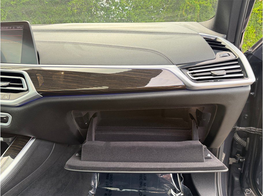 Used 2021 BMW X5 sDrive40i w/ Premium Package RWD image 50
